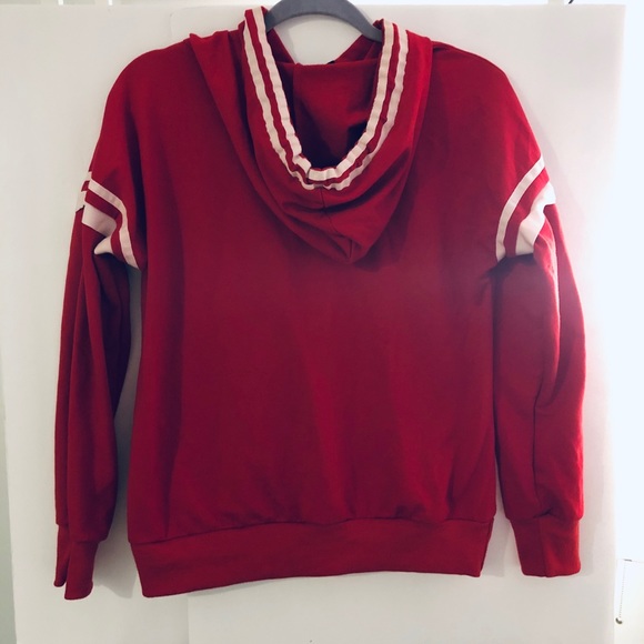 ✨5/$25 Red Sweatshirt - Picture 3 of 6